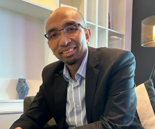 Dr. Rahmat Shazi
